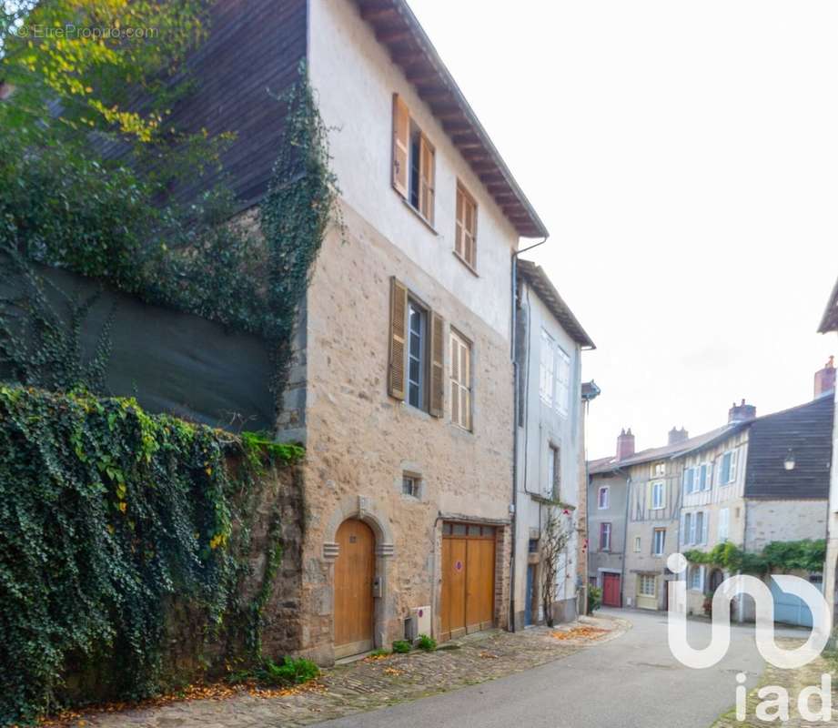 Photo 3 - Appartement à SAINT-LEONARD-DE-NOBLAT