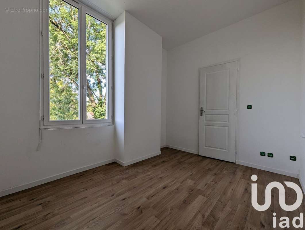 Photo 8 - Appartement à SAINT-LOUIS-DE-MONTFERRAND