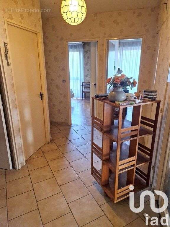 Photo 3 - Appartement à VIRY-CHATILLON