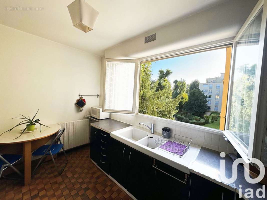 Photo 5 - Appartement à SAINT-MAUR-DES-FOSSES