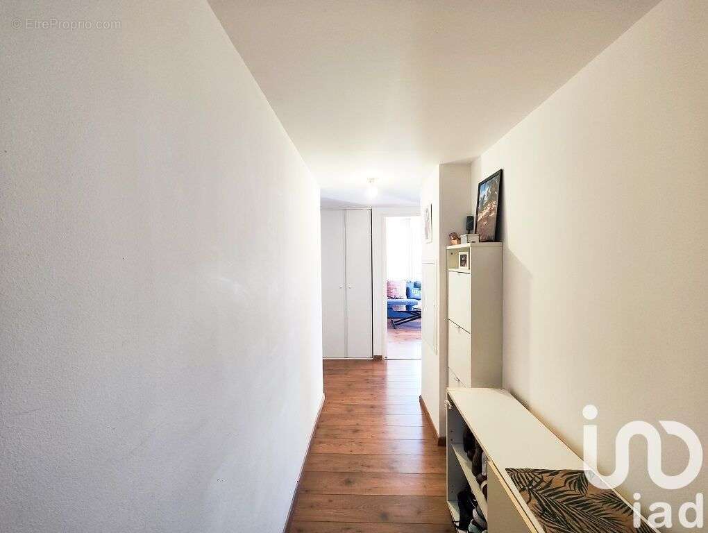 Photo 2 - Appartement à HEROUVILLE-SAINT-CLAIR