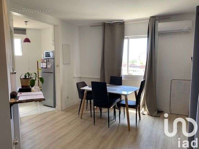 Photo 3 - Appartement à SAINT-DENIS