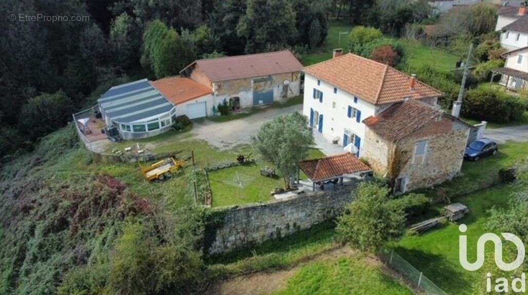 Photo 3 - Maison à ROUMAZIERES-LOUBERT