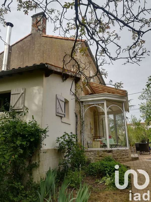 Photo 2 - Maison à COULONGES-SUR-L&#039;AUTIZE