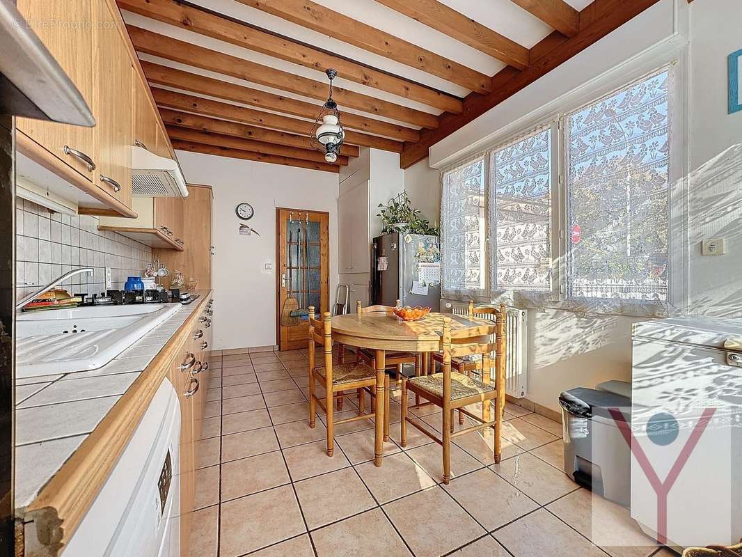 Appartement à VILLARS-LES-DOMBES