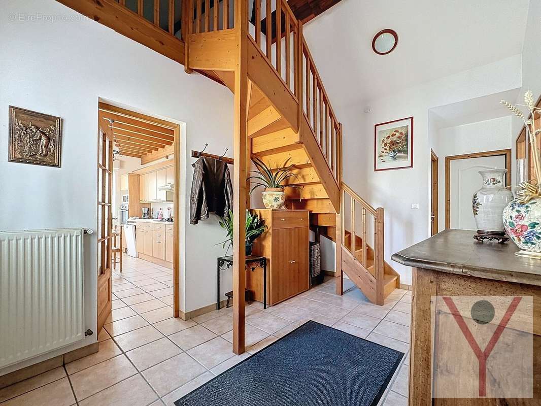 Appartement à VILLARS-LES-DOMBES