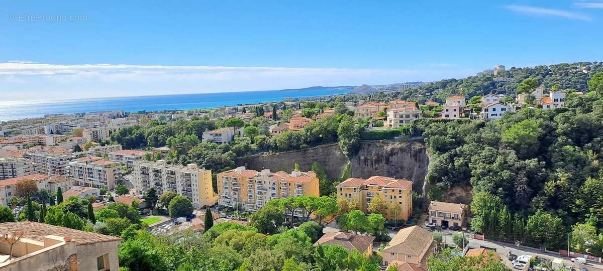 Appartement à CAGNES-SUR-MER