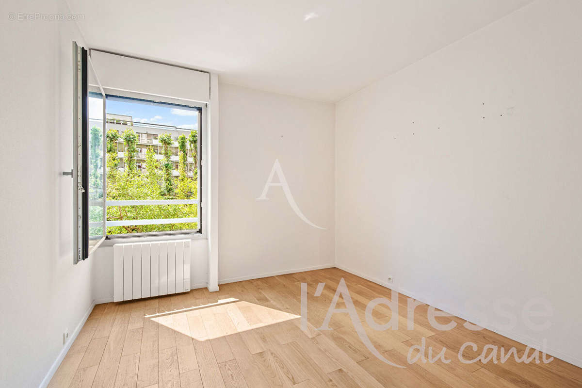 Appartement à PARIS-10E