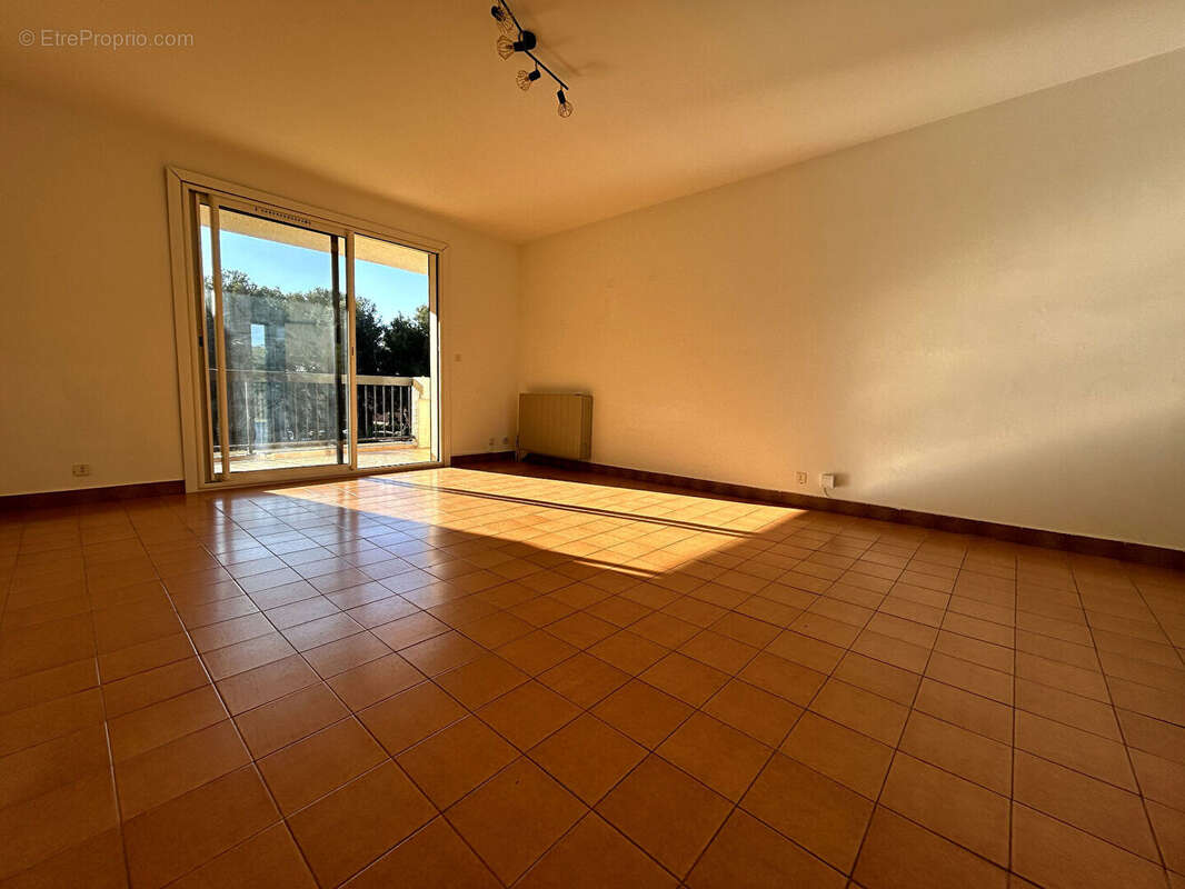 Appartement à SAUSSET-LES-PINS