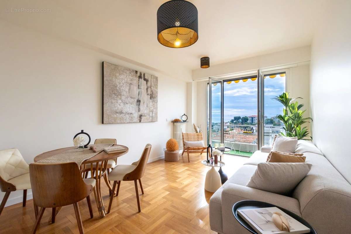 Appartement à NICE