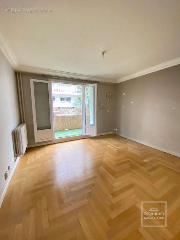 Appartement à LYON-6E