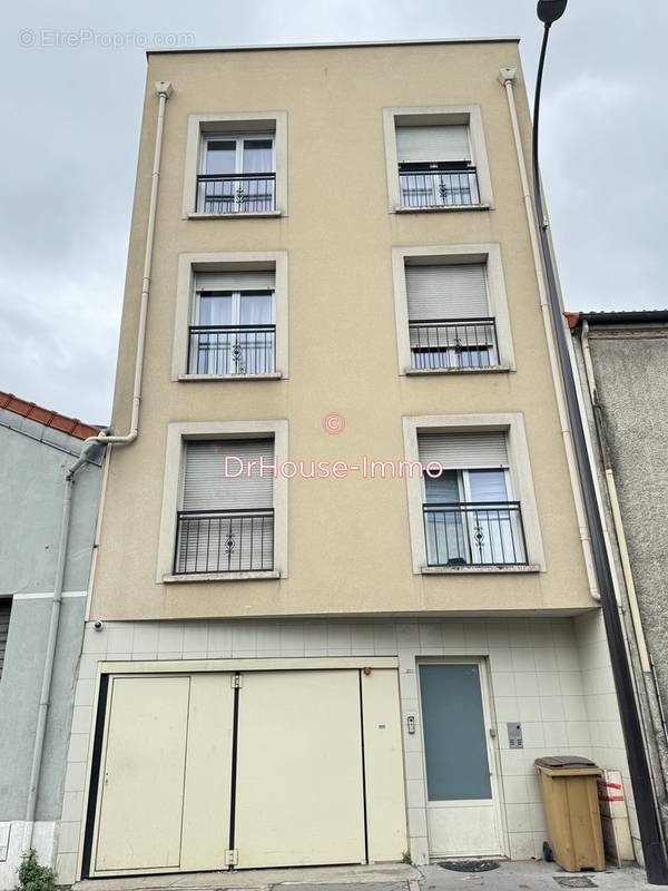 Appartement à VITRY-SUR-SEINE