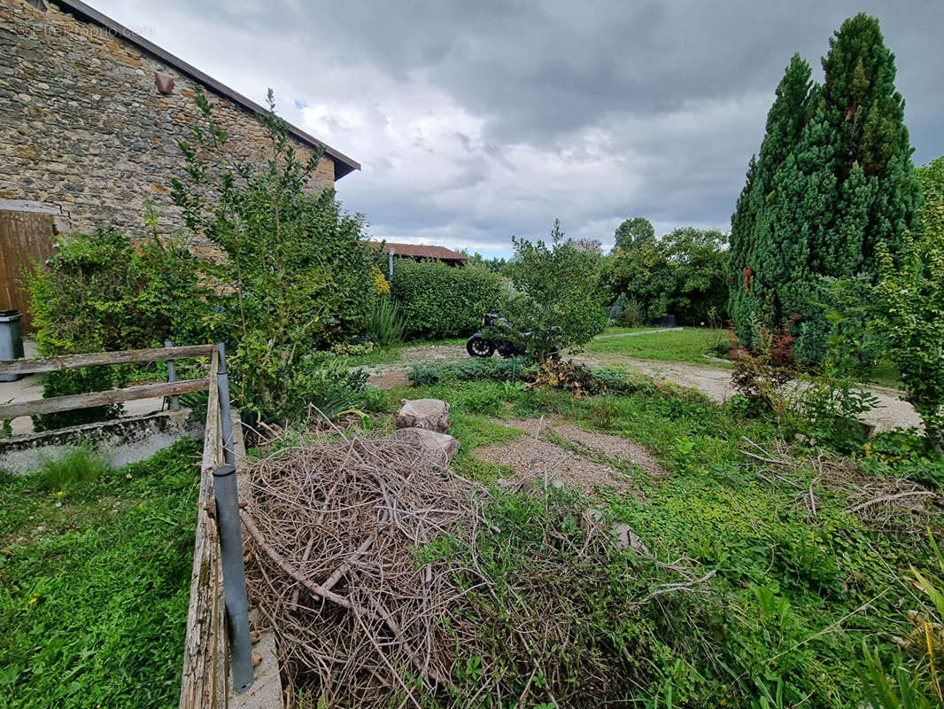 Maison à AMBERIEU-EN-BUGEY