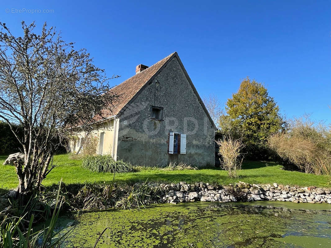 Maison à BONNY-SUR-LOIRE