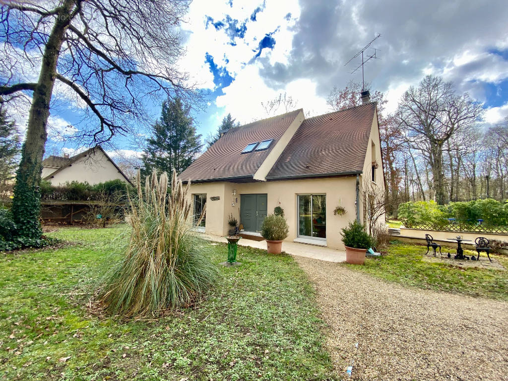 Maison à LAMORLAYE