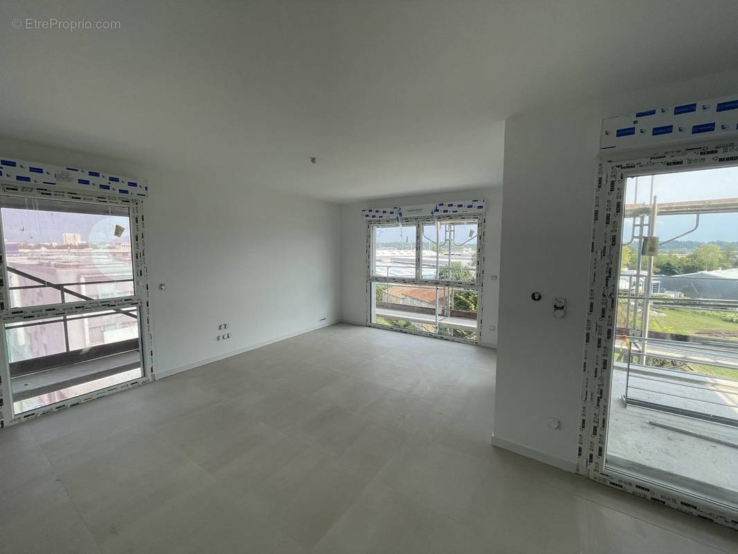 Appartement à BEGLES