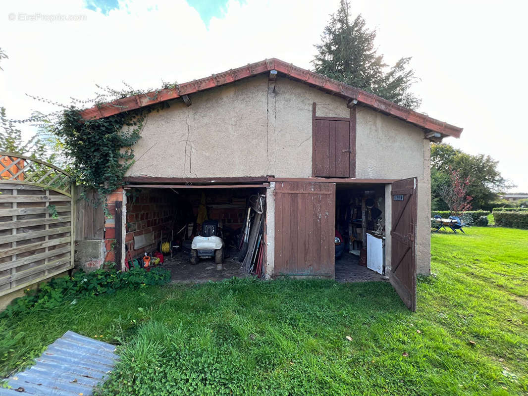 Maison à PARAY-LE-MONIAL