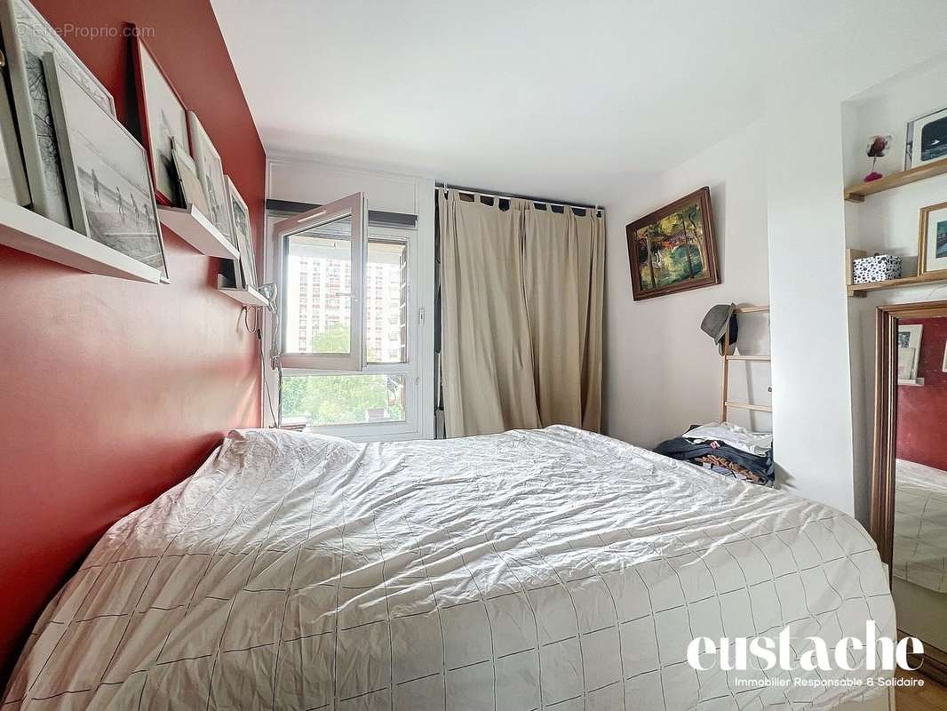 Appartement à PARIS-19E