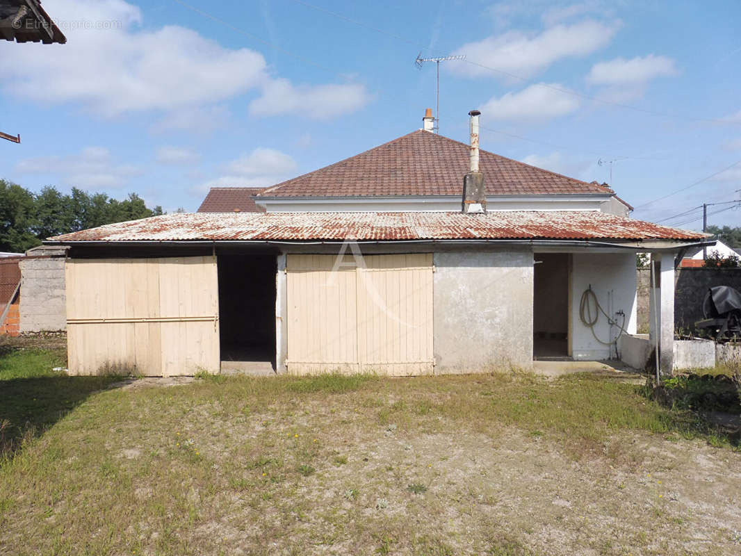 Maison à LAMOTTE-BEUVRON