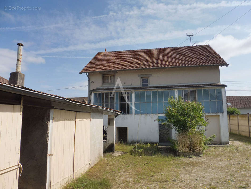 Maison à LAMOTTE-BEUVRON