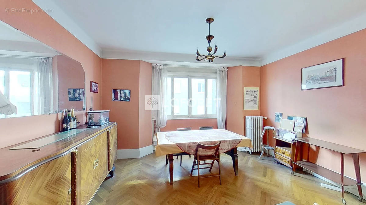 Appartement à LYON-3E