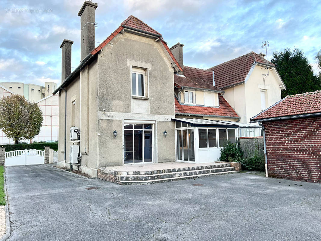 Maison à AULNOIS-SOUS-LAON