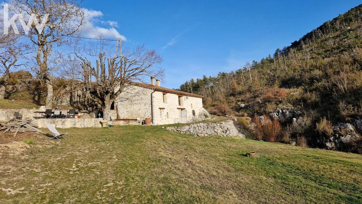 Maison à LA PALUD-SUR-VERDON