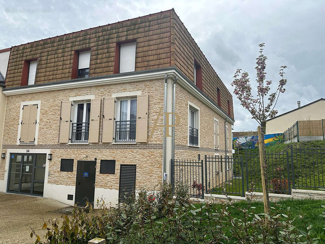 Appartement à CARRIERES-SOUS-POISSY