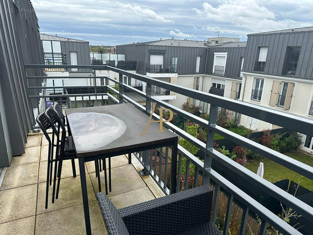 Appartement à CARRIERES-SOUS-POISSY