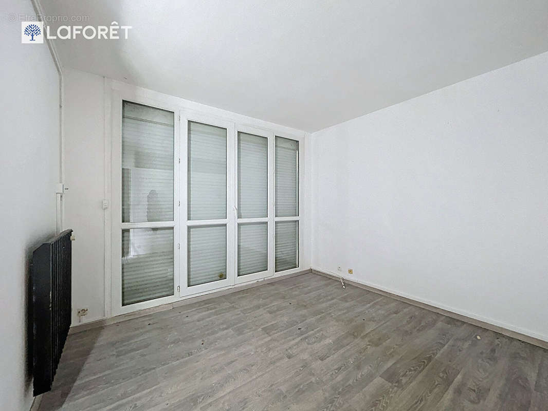 Appartement à LILLEBONNE