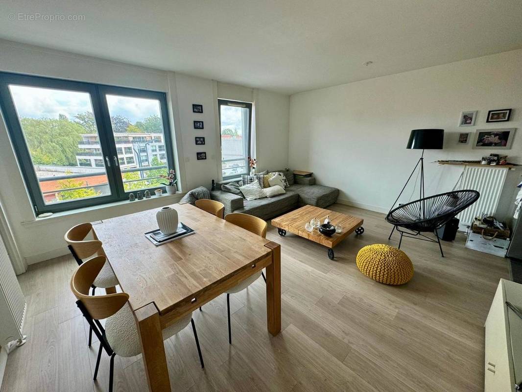   - Appartement à MOUVAUX