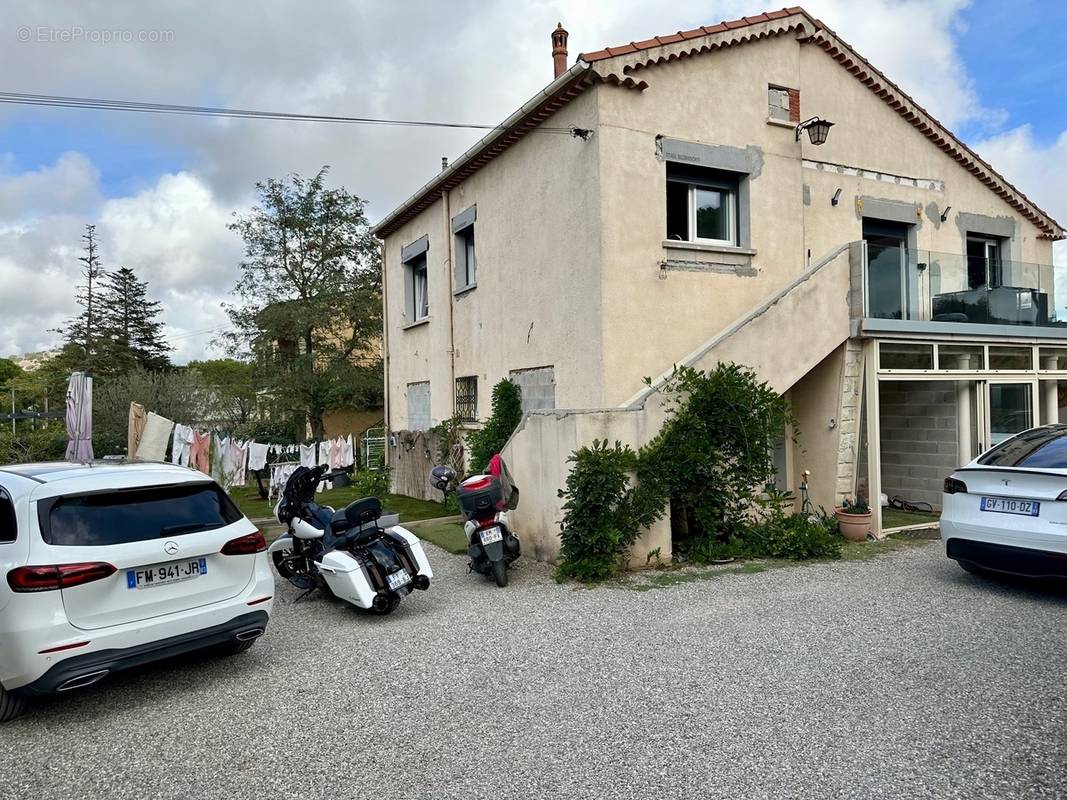 Maison à SIX-FOURS-LES-PLAGES