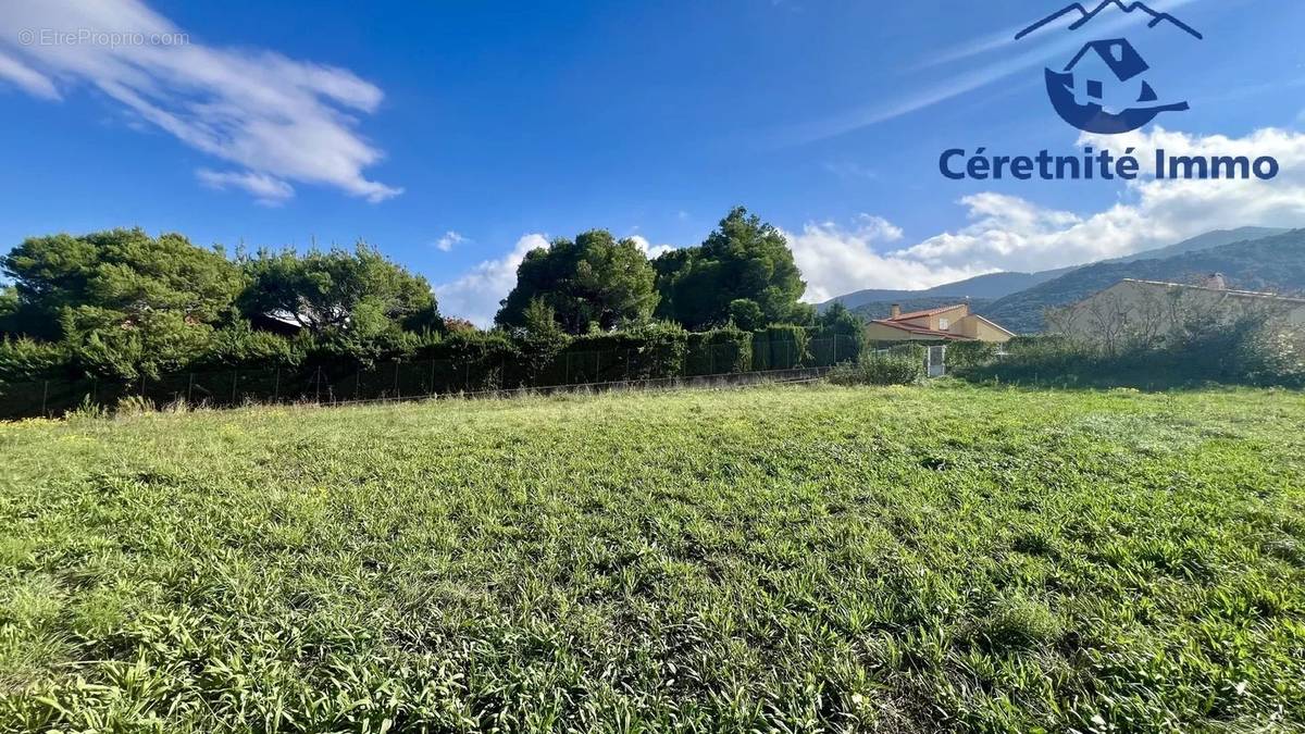 Terrain à CERET