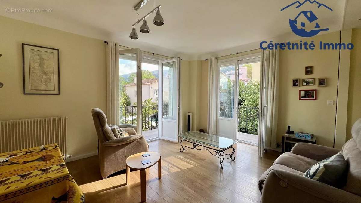 Appartement à CERET