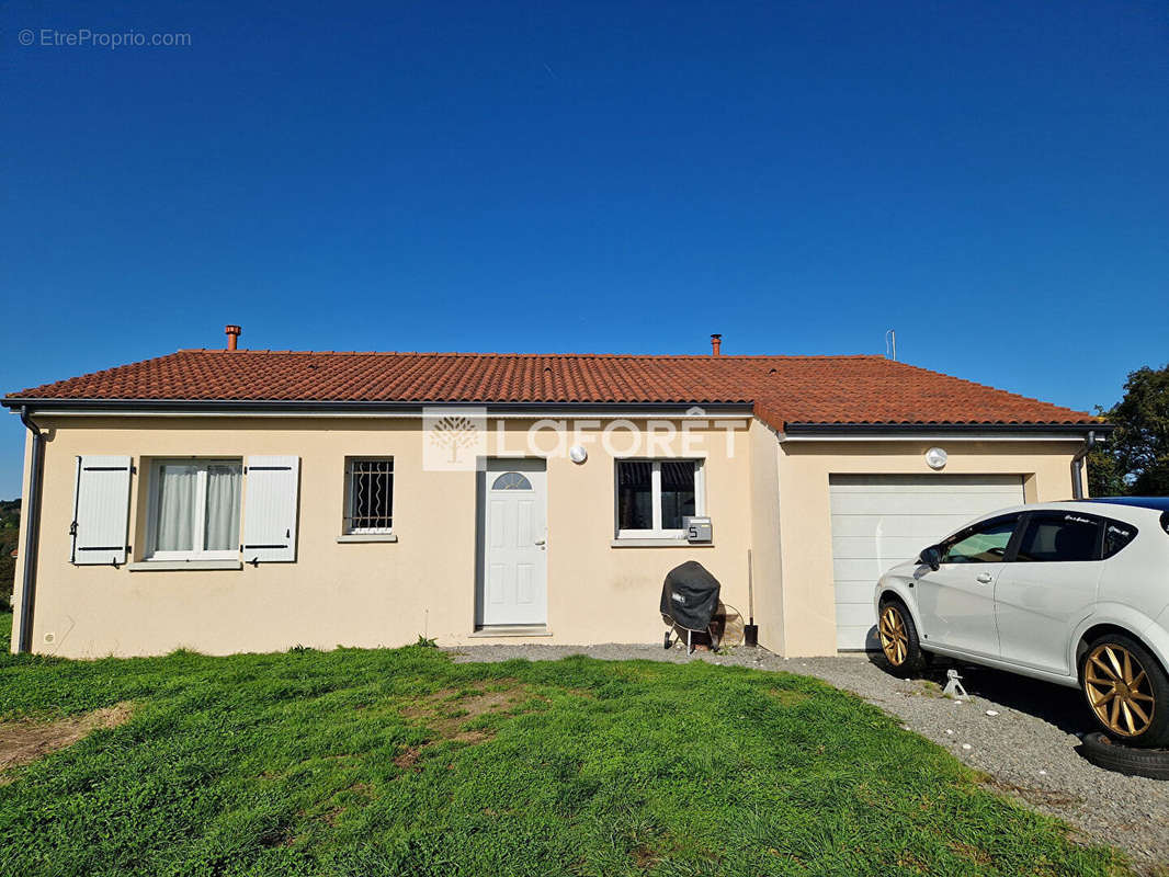 Maison à SAINT-PRIEST-TAURION