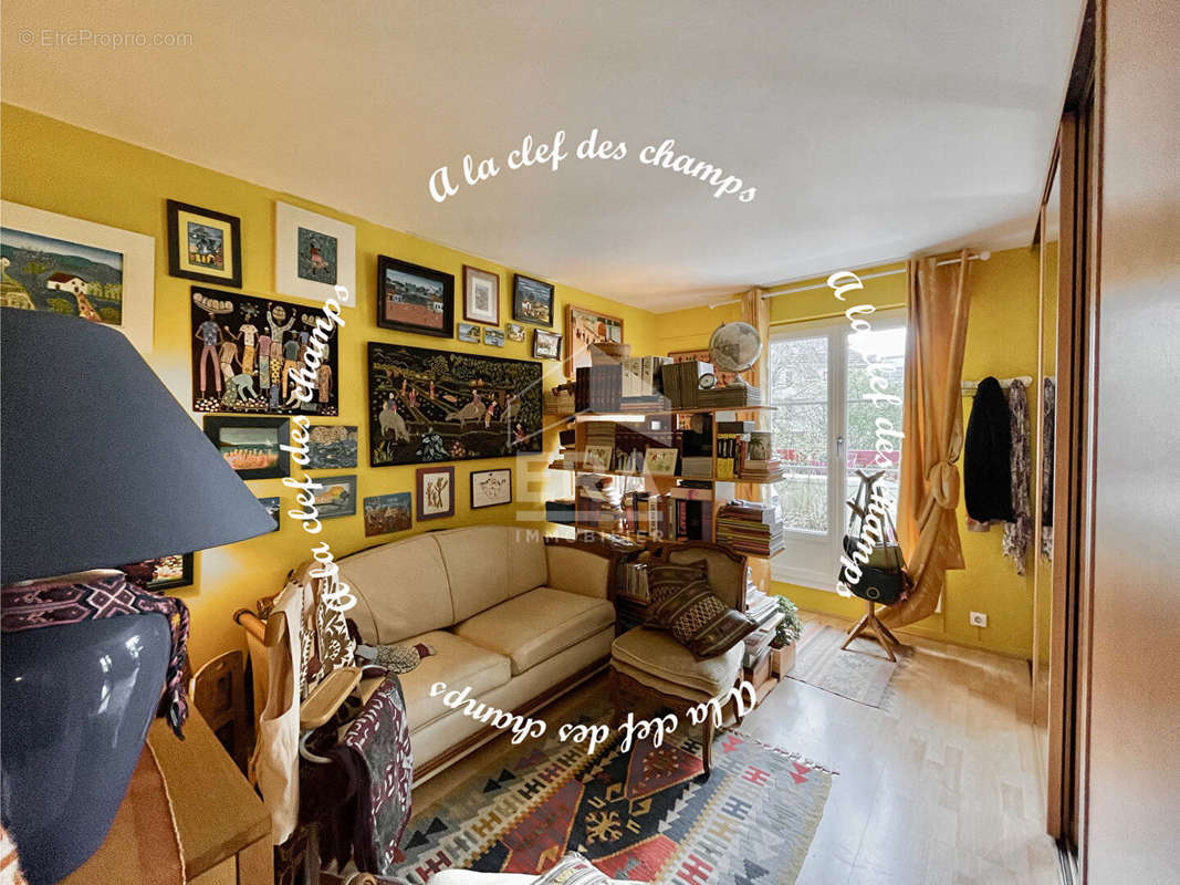 Appartement à GIF-SUR-YVETTE