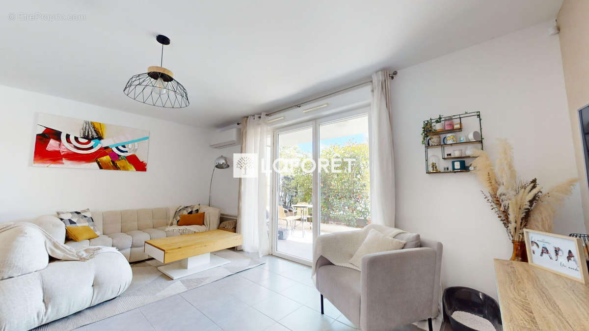 Appartement à MARSEILLE-13E