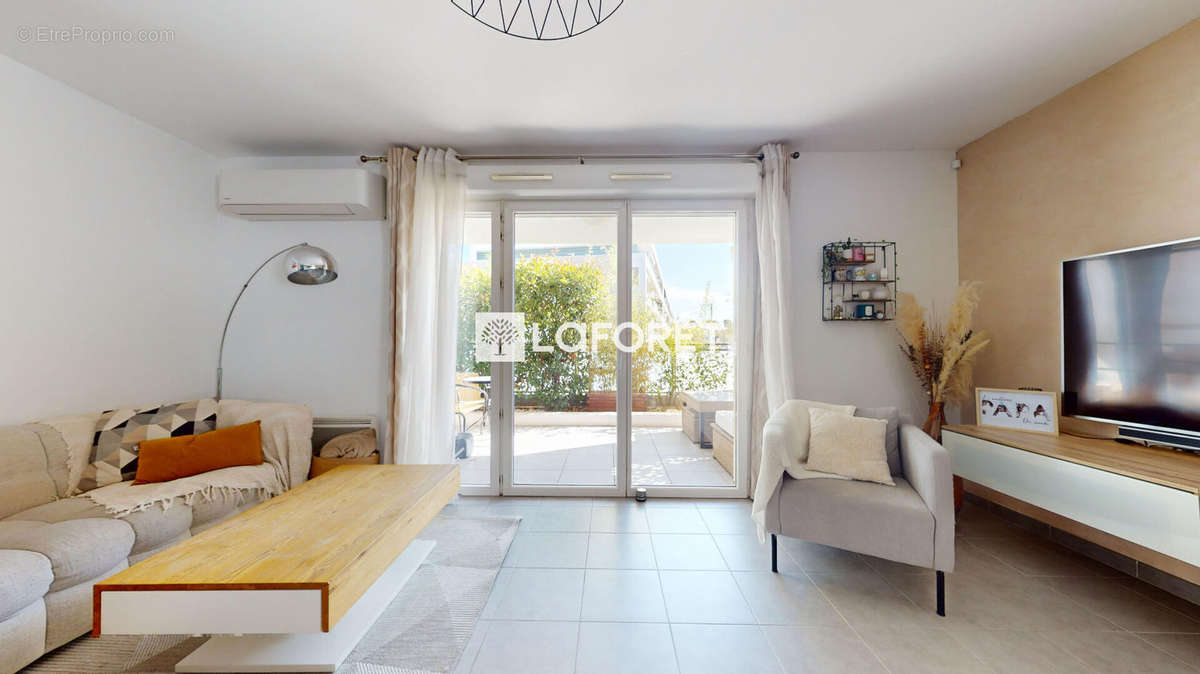 Appartement à MARSEILLE-13E