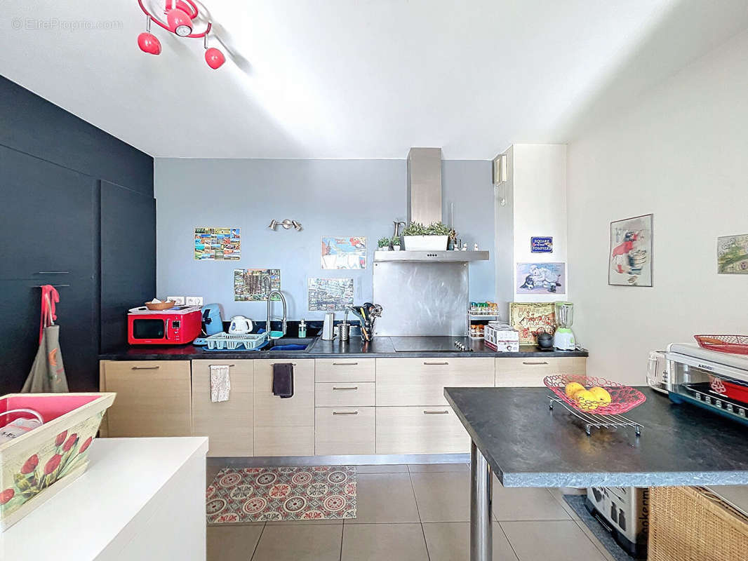 Appartement à VILLENEUVE-LES-AVIGNON