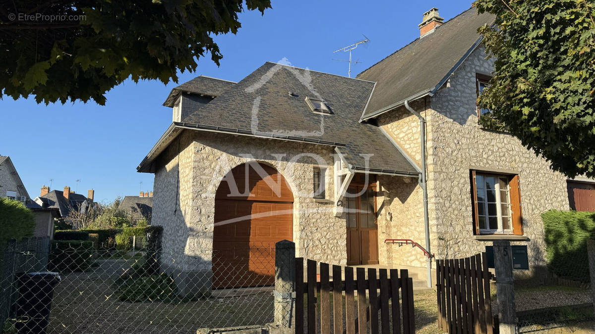 Maison à CHATEAUDUN