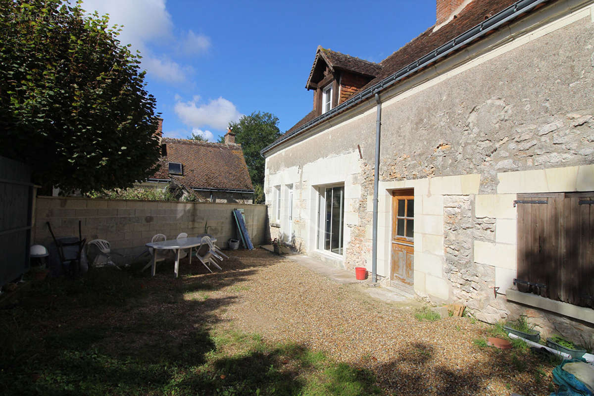 Maison à BLERE