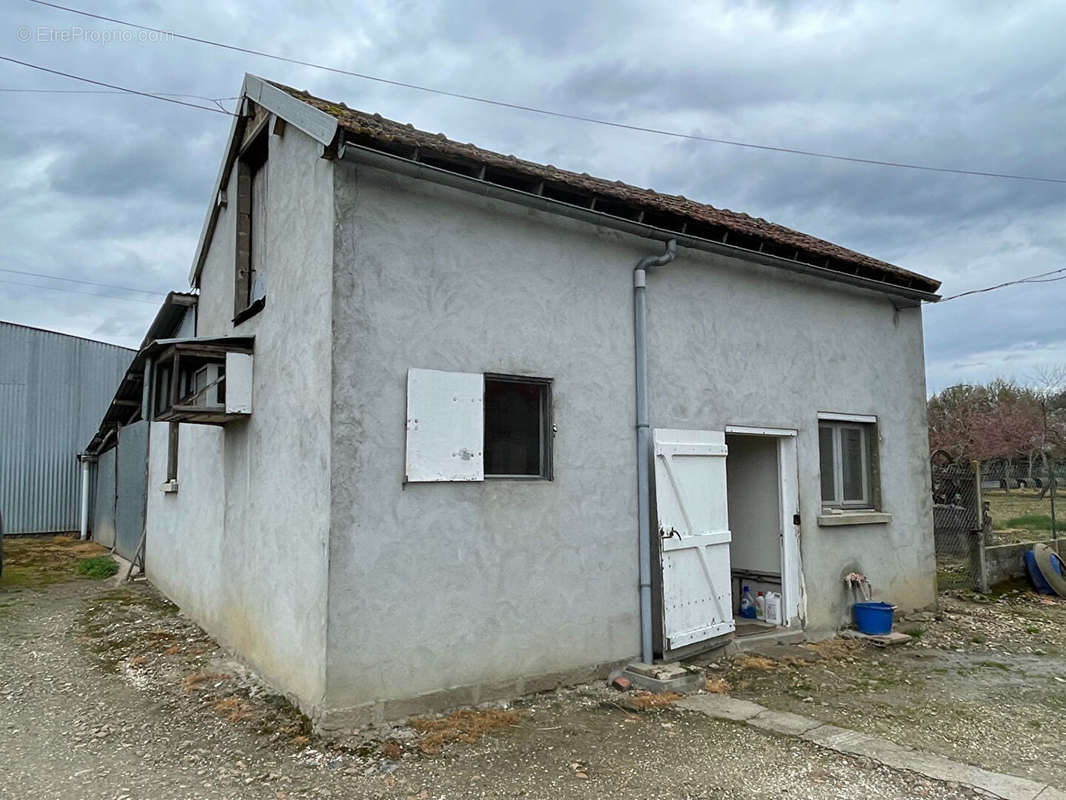 Maison à CERNOY-EN-BERRY