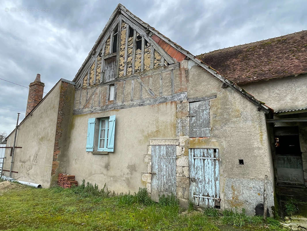 Maison à CERNOY-EN-BERRY