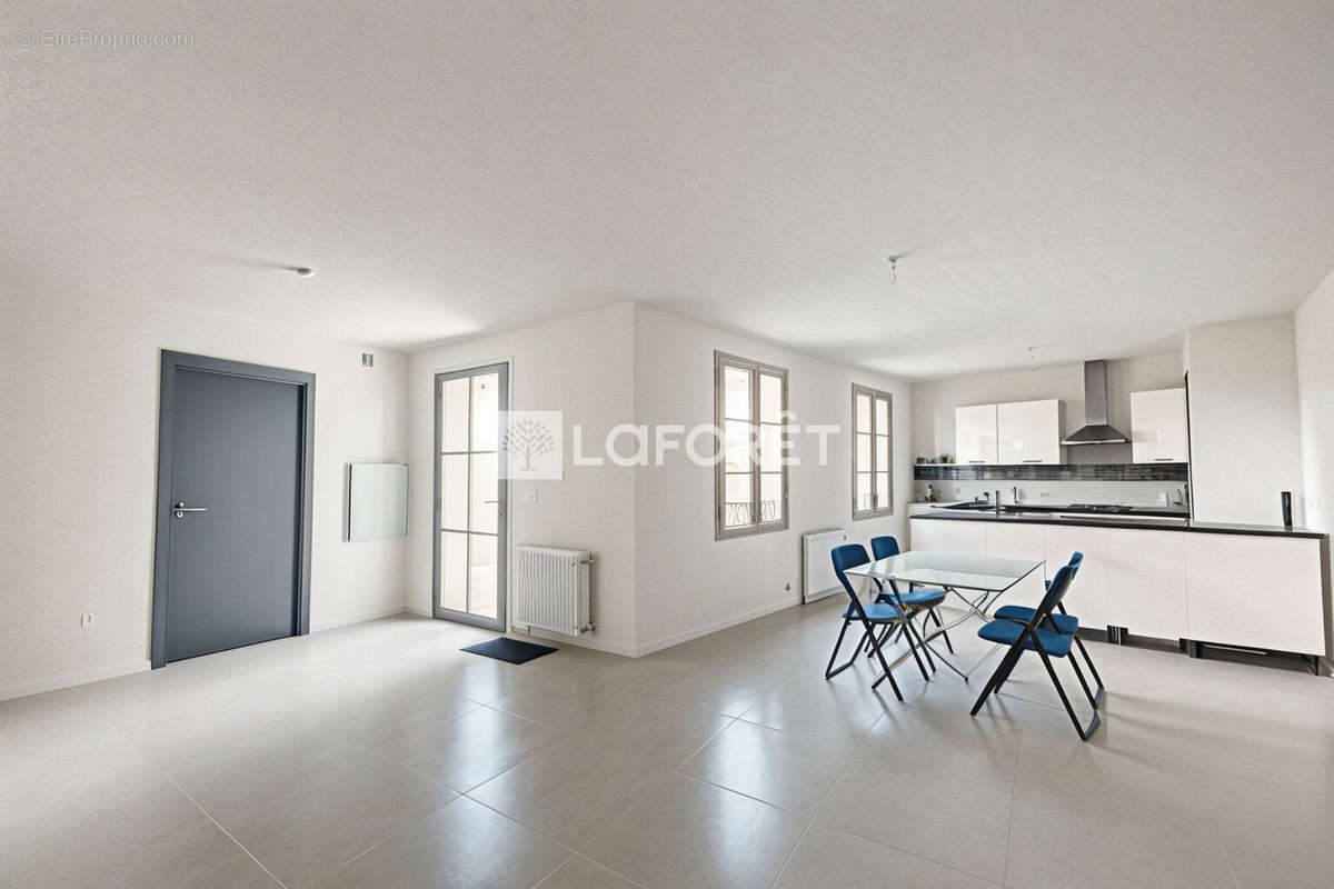 Appartement à LUZARCHES