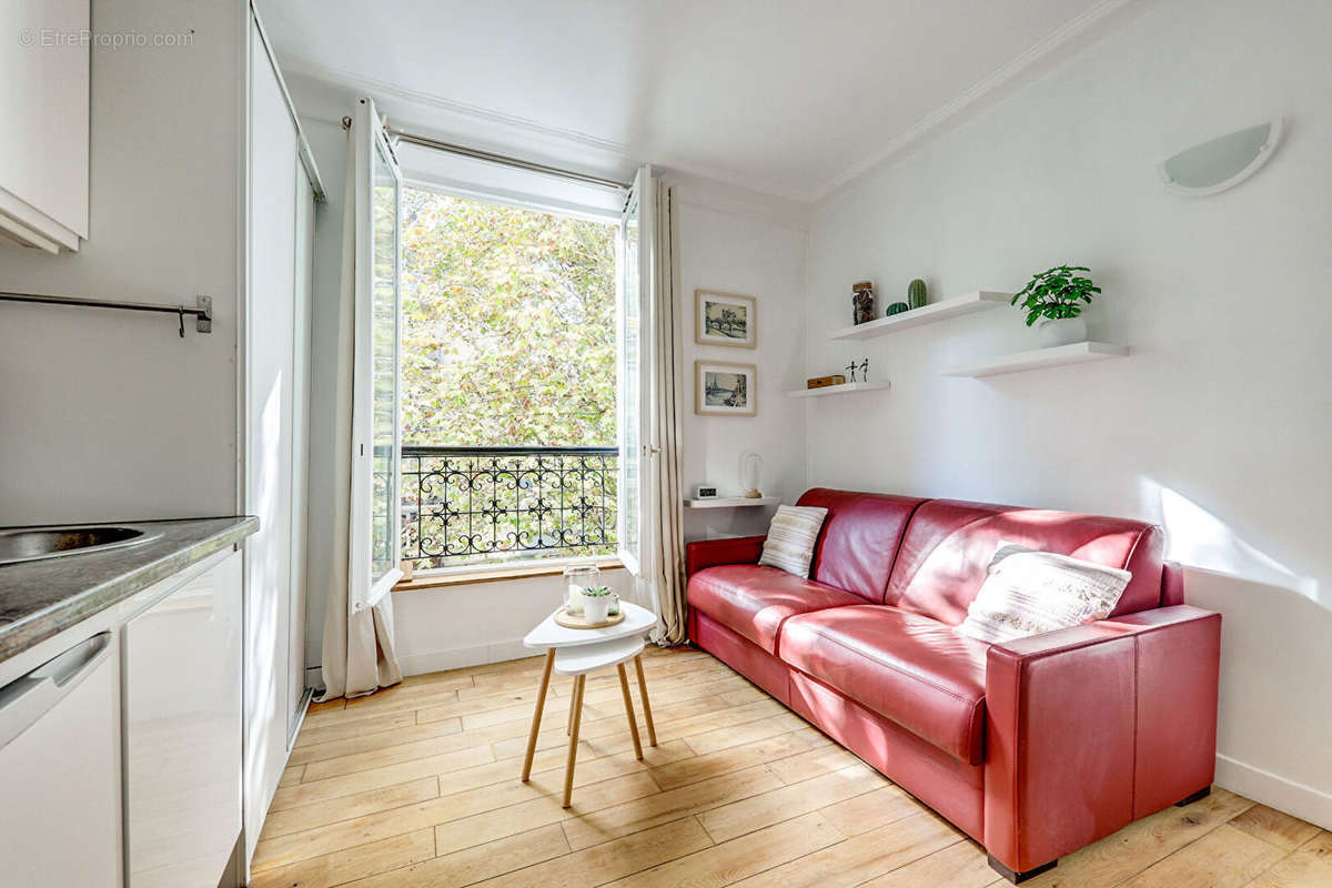 Appartement à PARIS-20E