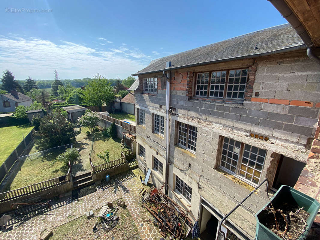 Appartement à MONTIGNY-SUR-AVRE