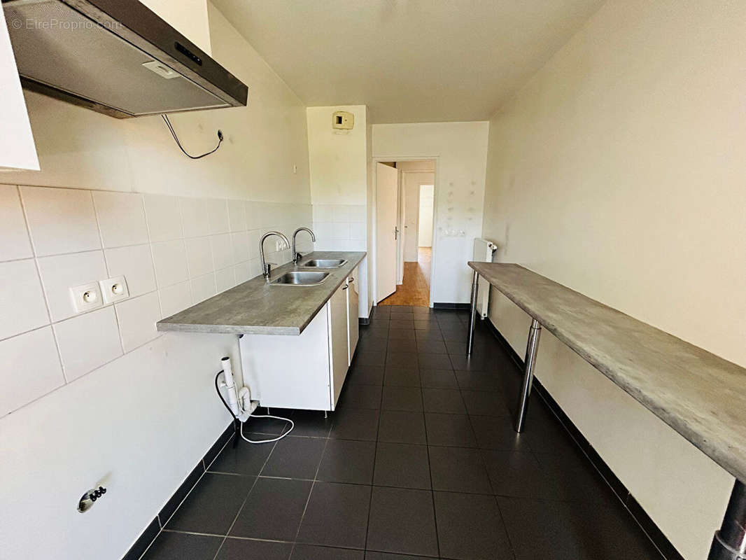 Appartement à LE PERREUX-SUR-MARNE