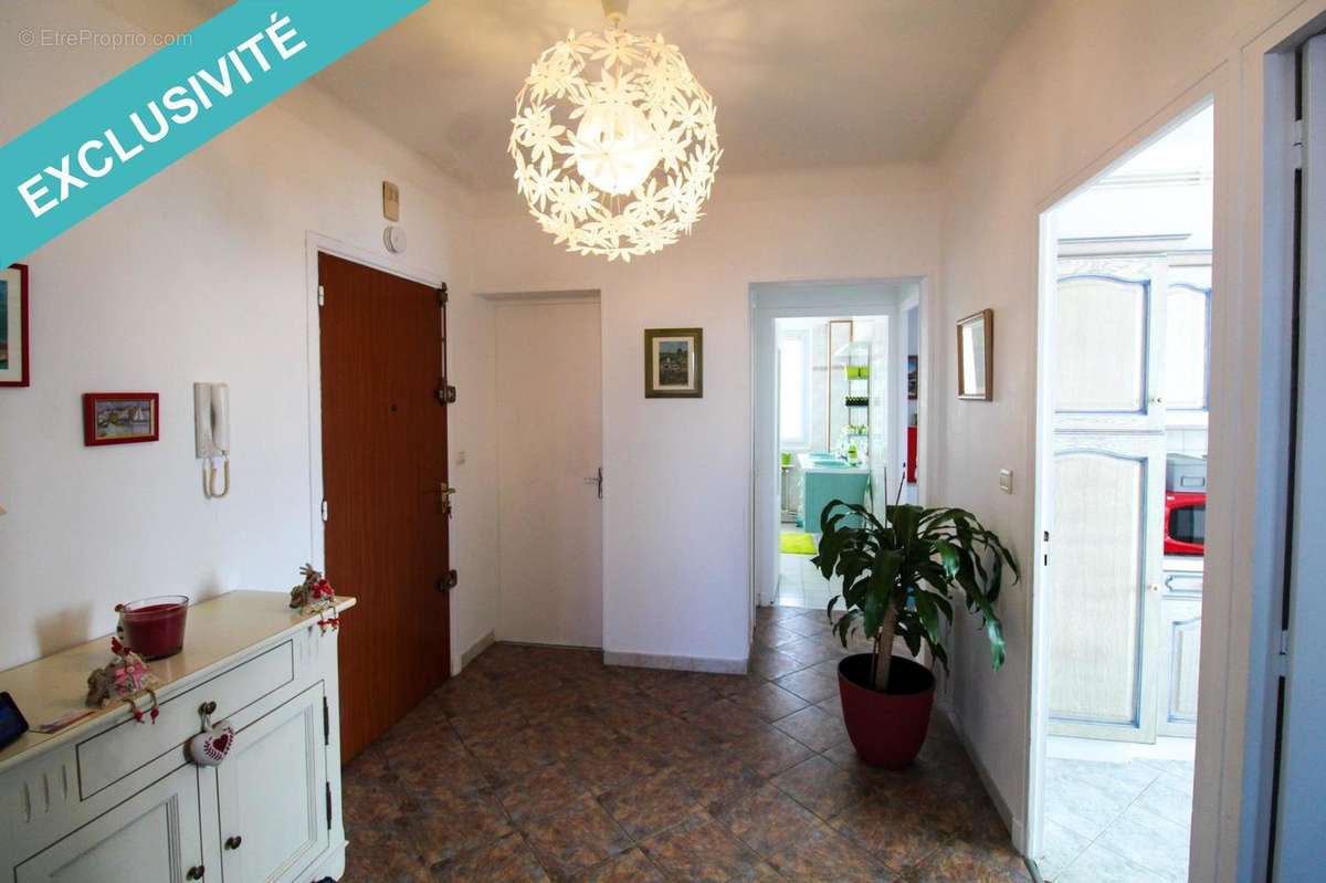 Photo 3 - Appartement à MONTCEAU-LES-MINES