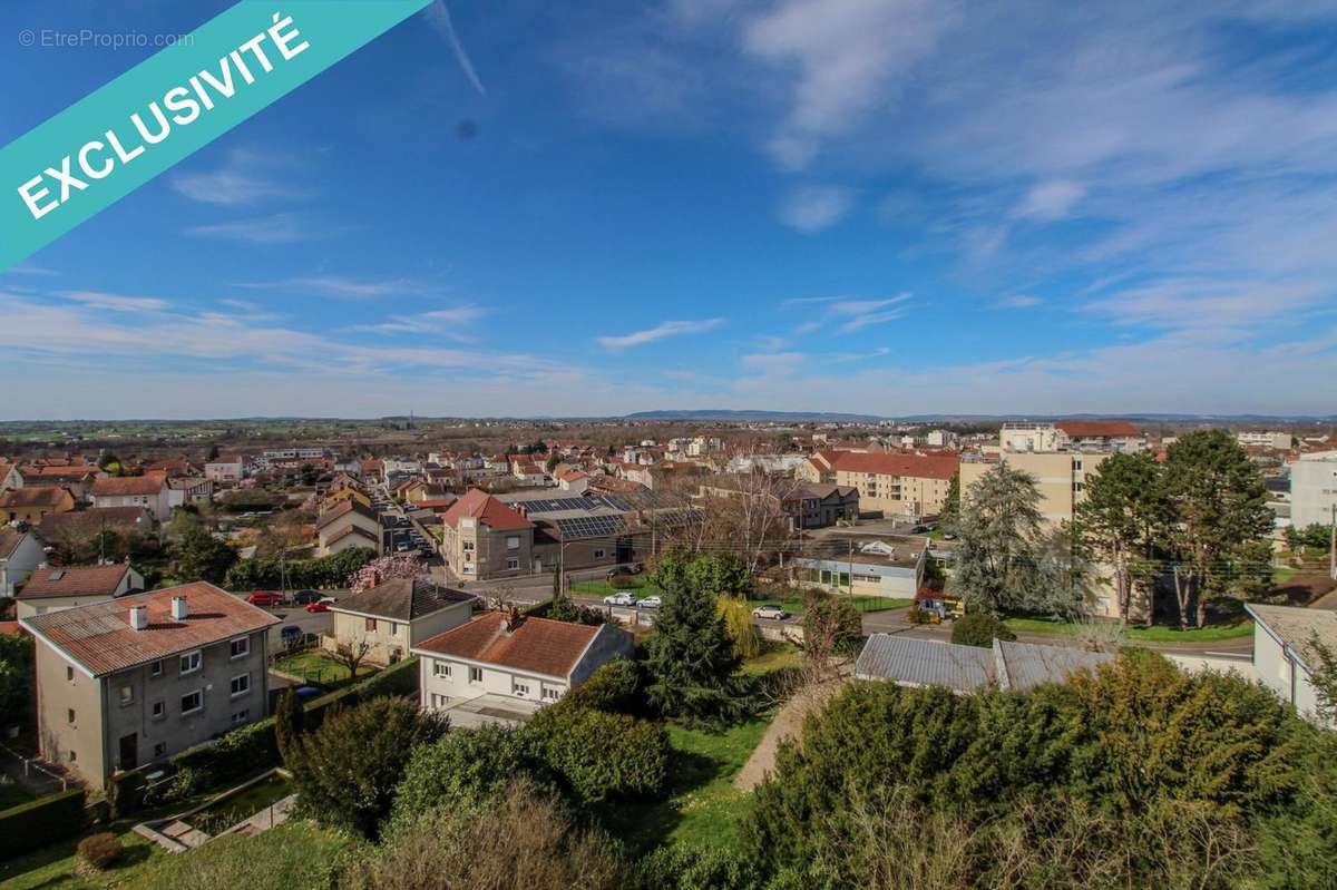 Photo 9 - Appartement à MONTCEAU-LES-MINES