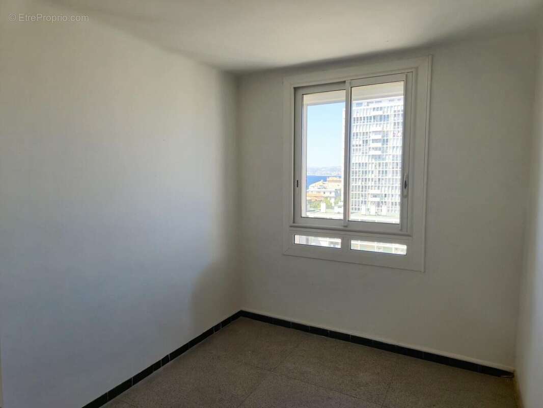 Photo 4 - Appartement à MARSEILLE-7E